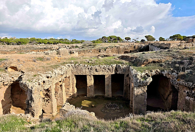 Paphos - Tombs of the Kings