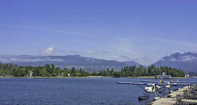 beim Vancouver Harbour Flight Centre (© Buelipix)