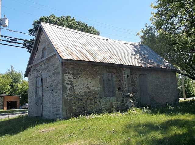 Mohawk house