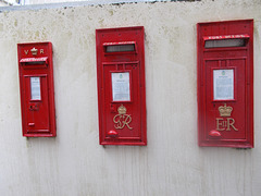 IoM[1] - wall display