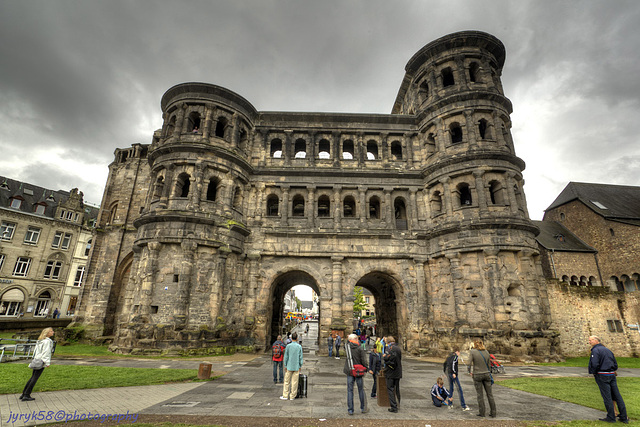 Porta Nigra