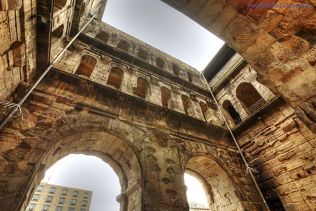 Porta Nigra 4