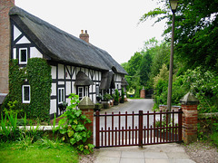 Cottages near Church of St. Werburgh at Handbury