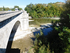 Le pont sur la Drôme près de chez moi**************