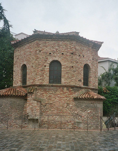 IT - Ravenna - Battistero degli Ariani