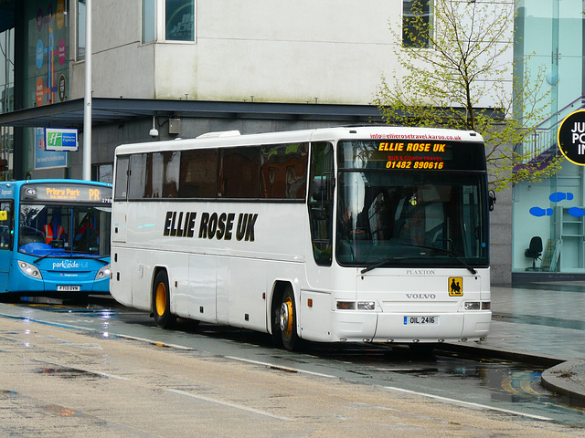 Elle Rose Travel OIL 2416 (97 D 7818) in Hull - 2 May 2019 (P1010185)