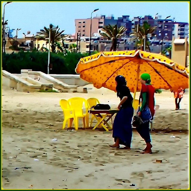 Sulla spiaggia di  Port Said