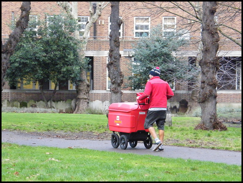 postie in the park