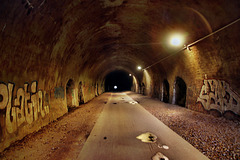 Ehem. Bahnstrecke Düsseldorf-Derendorf–Dortmund Süd, Radweg im Schwelmer Tunnel / 27.01.2024