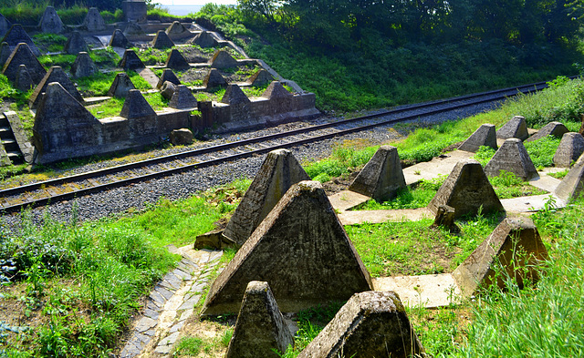 a Railway runs trough it