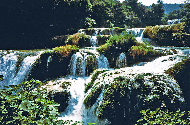 WATERFALLS - SPC 5/2017 - 4° place Croatia August 1988 - Krka Park- Krka Falls