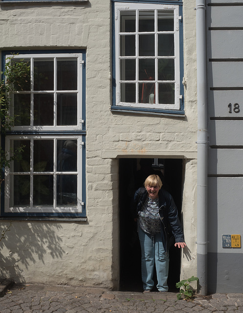 auch Kleinere müssen auf den Kopf aufpassen