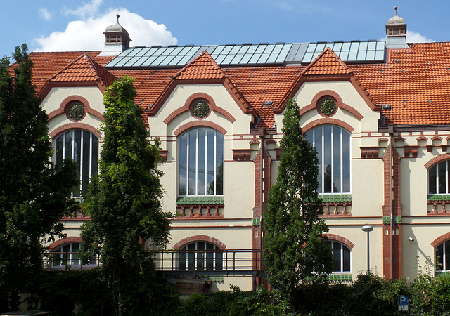 Dreier Triple: Bartholomäusbad in Hamburg