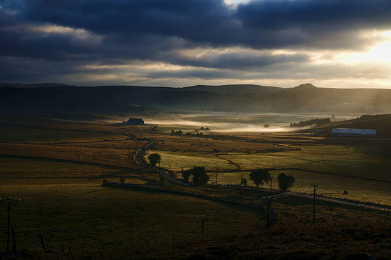 Le soleil se leve sur l'Aubrac