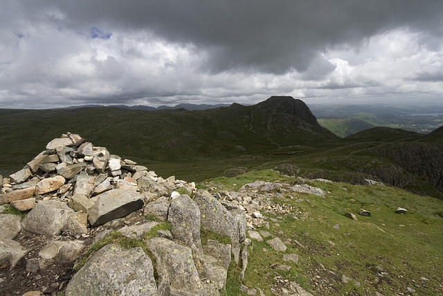 Pike o' Stickle summit cairn, 2323 ft