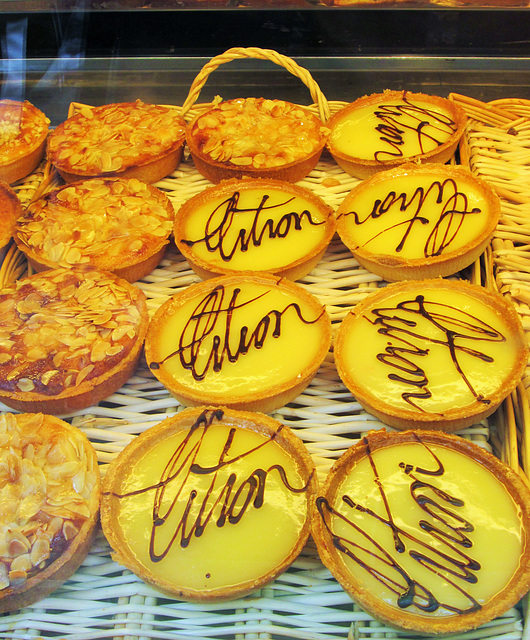 Tarte frangipane, tarte au citron.