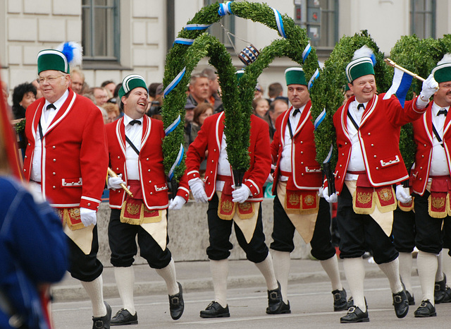 Trachtenumzug zum Oktoberfest/ München