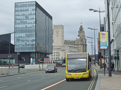 DSCF7893 Cumfybus YJ13 HNK in Liverpool - 16 Jun 2017