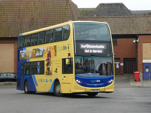 First Eastern Counties 33817 (YX63 LKF) in Lowestoft - 29 Mar 2022 (P1110276)