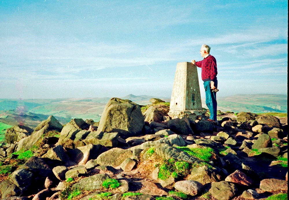 Trig Point on The Roaches (505m) with Shutlingsloe in the distance (Scan from October 1989)