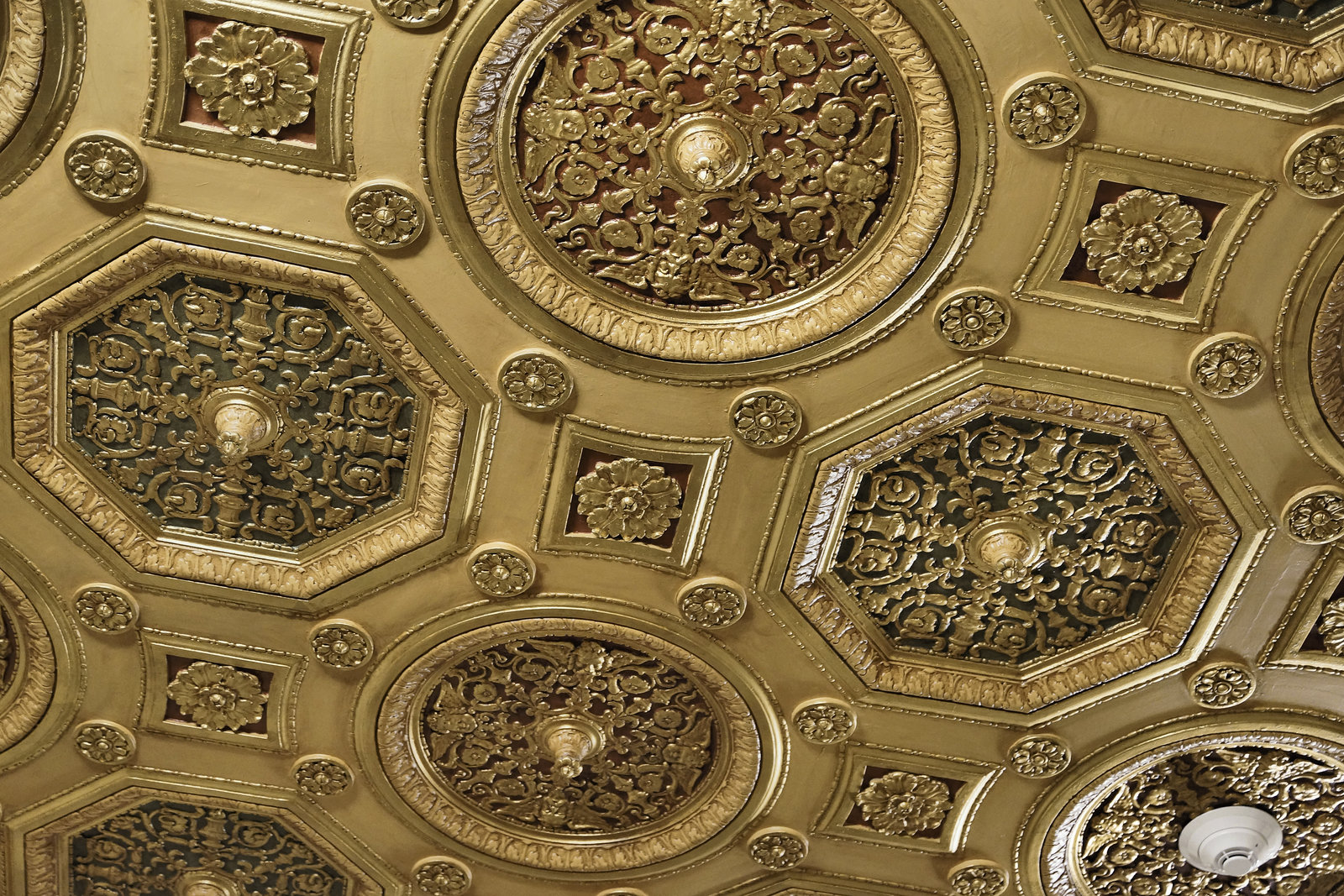 Ceiling the Deal – London Guaranty & Accident Building Lobby, Chicago, Illinois, United States