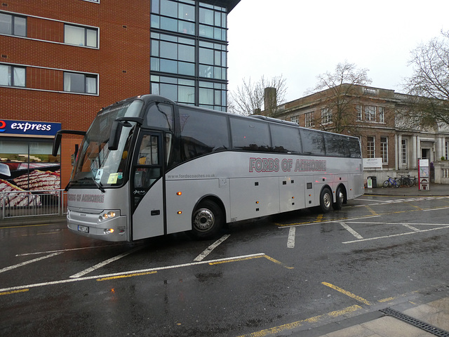 Fords Coaches YN07 LHE in Chelmsford - 6 Dec 2019 (P1060160)