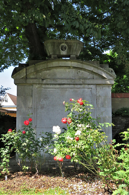 south woodford church, redbridge, london (19) c18 mausoleum by gibson for martha raikes +1797