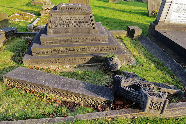 st. marylebone / east finchley cemetery, london