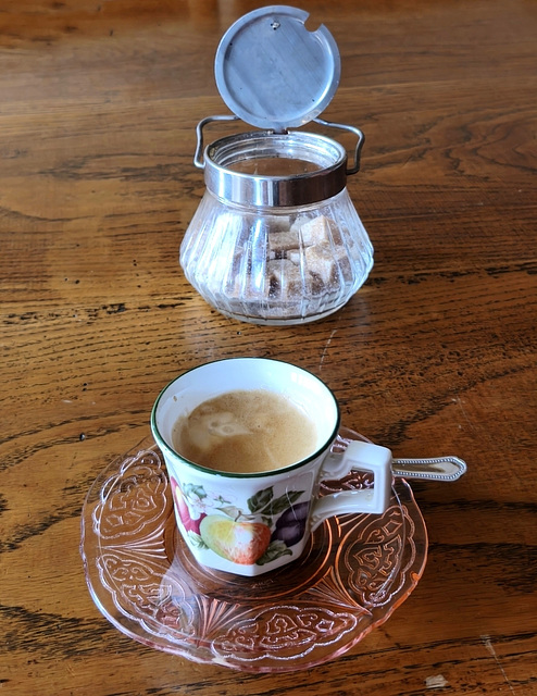 Instant café / Instant coffee [EXPLORER]