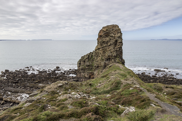 Rickets Head end-on view