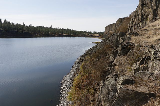 Hog Canyon Lake