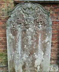 south woodford church, redbridge, london (27) c18 gravestone of mary ellis +1750 with skulls