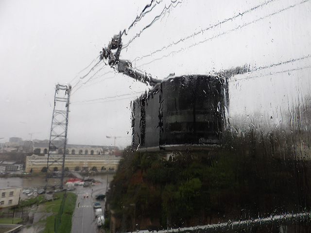 Il pleut sur Brest : Le téléphérique de Brest (29)