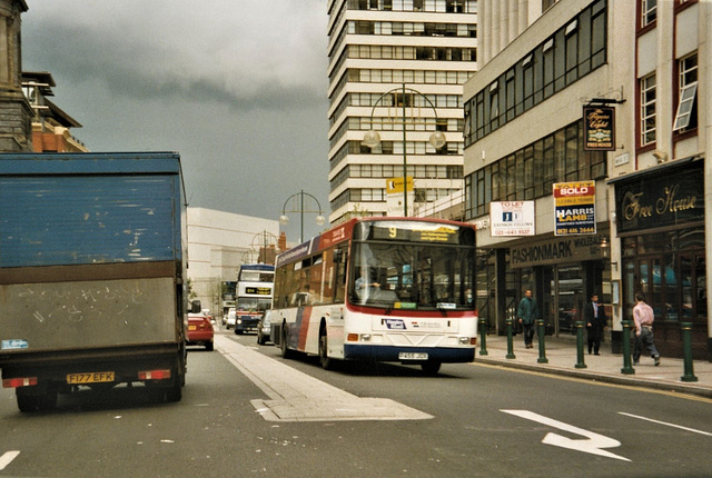 West Midlands Travel 1516 (R516 XOB) in Broad Street, Birmingham – 30 Jul 1998 (401-06) West Midlands Travel 1516 (R516 XOB) in Broad Street, Birmingham – 30 Jul 1998 (401-06)