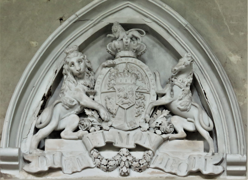 madingley church, cambs (18) royal arms c19 george iii 1802 coade stone