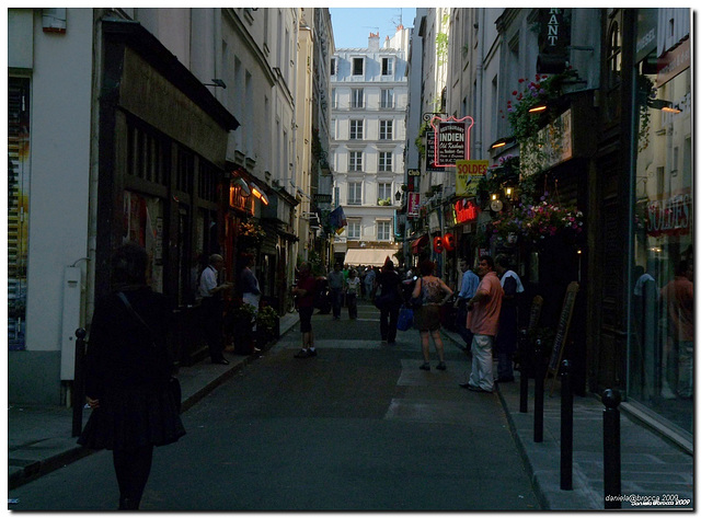 Parigi 2009 -Rue Grégoire de Tours