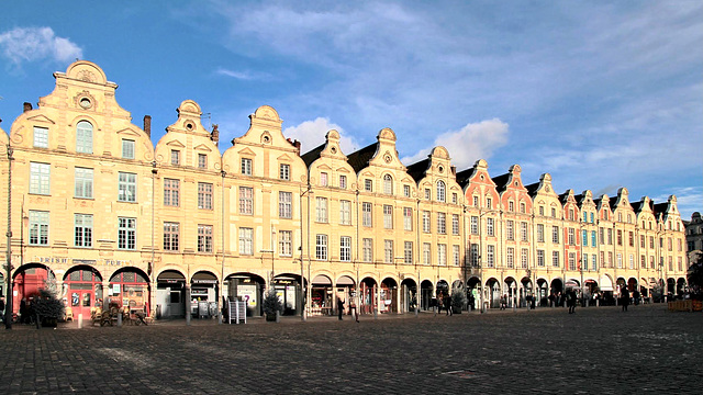 Arras place des Héros