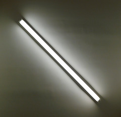 Diagonal of May 25, 1963 by Dan Flavin in the Metropolitan Museum of Art, January 2019