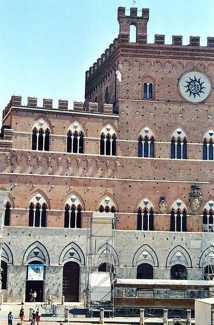 Palazzo Pubblico (Palazzo Comunale) ( 2004 )