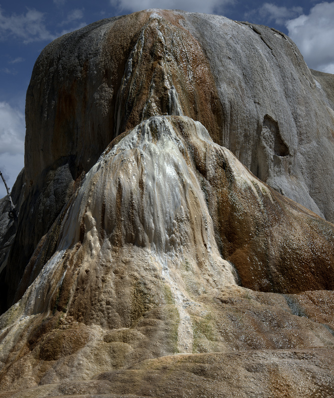 Outcrop at Mammoth Hot Springs