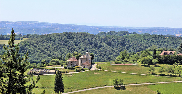 Sainte-Marie-d'Alvey (73) 9 juillet 2015. Avant-Pays savoyard.