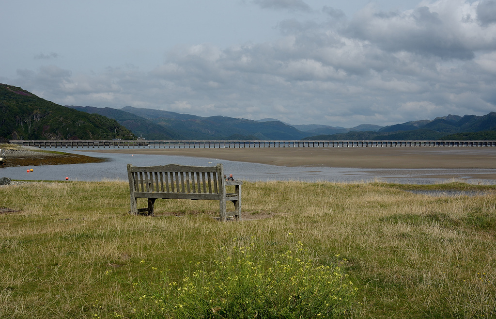 Barmouth railway viaduct from Fairbourne