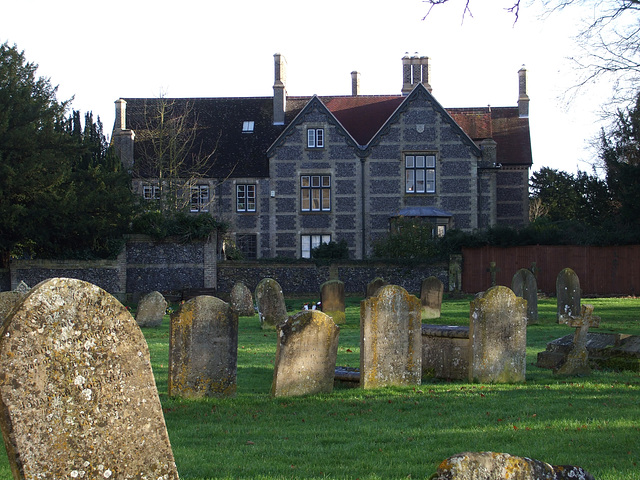 Balsham: former Rectory from the churchyard 2013-12-25