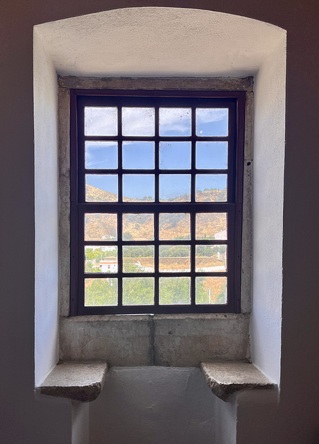 Mértola, Igreja Matriz, Namoradeiras HBM