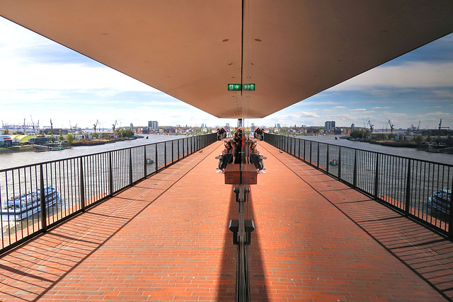 Terrasse Elbphilharmonie, Hamburg.