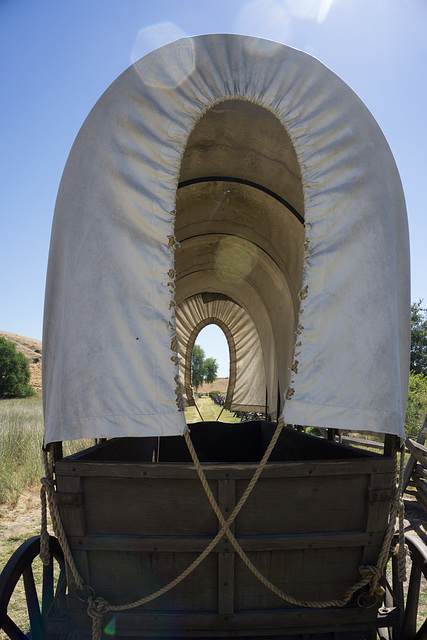 Covered wagon