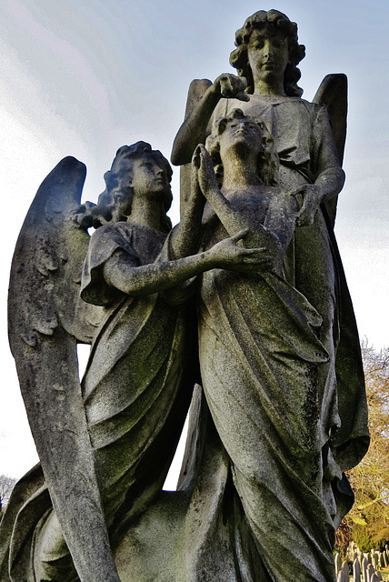 st. marylebone / east finchley cemetery, london