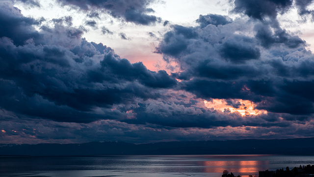 160328 crepuscule Montreux