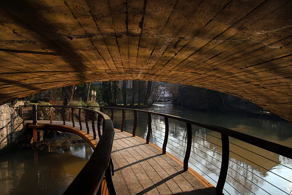 Passerelle sur l'Eure , à Chartres
