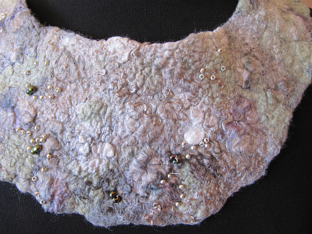 felted collar